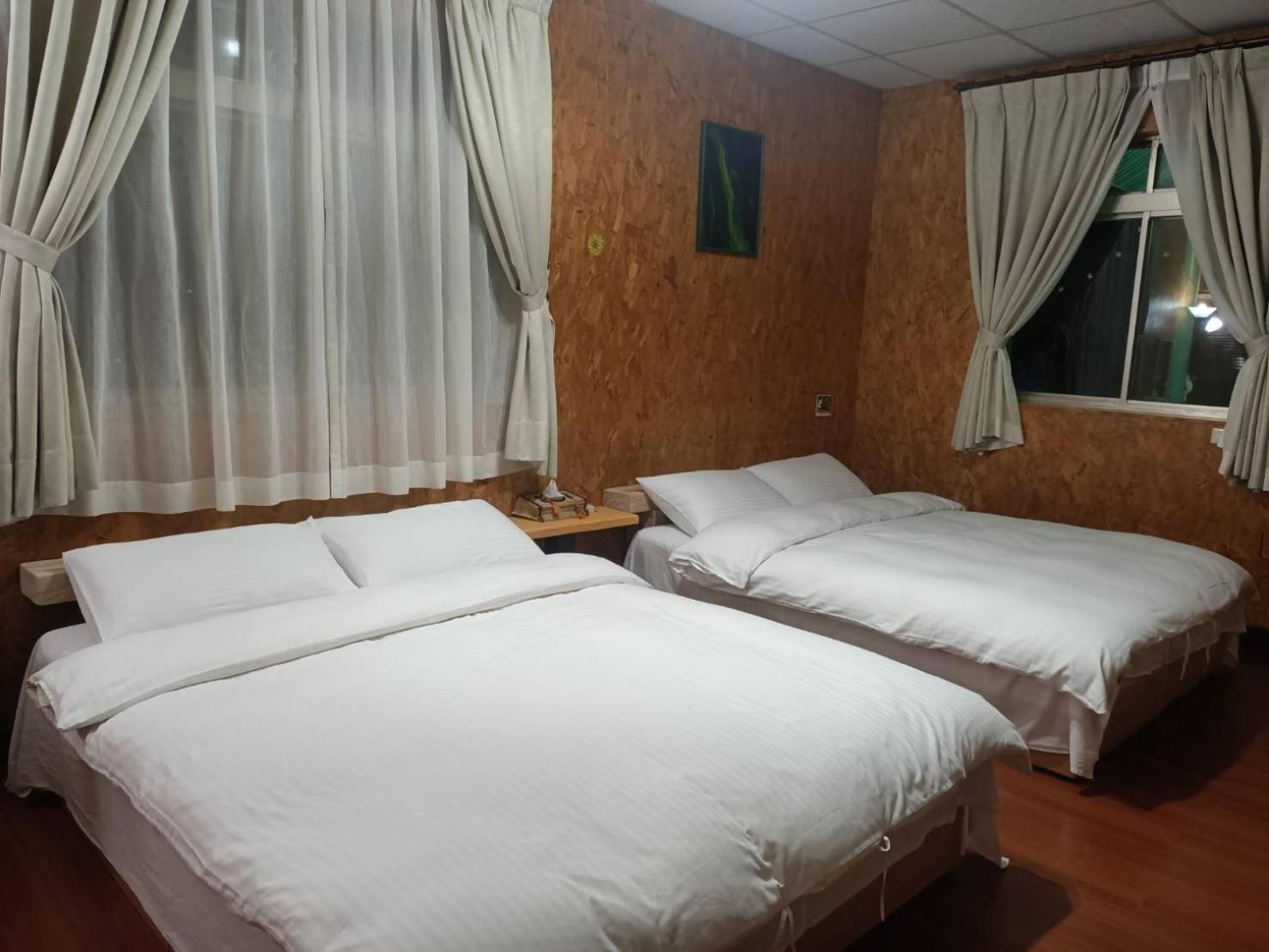 Hotel Cen Chi Xuan Chishang Esterno foto